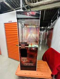 49ers Arcade Claw Machine