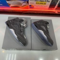 Jordan 5 Wolf Grey