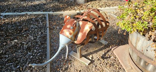 Elepant, Yard Rustic Art