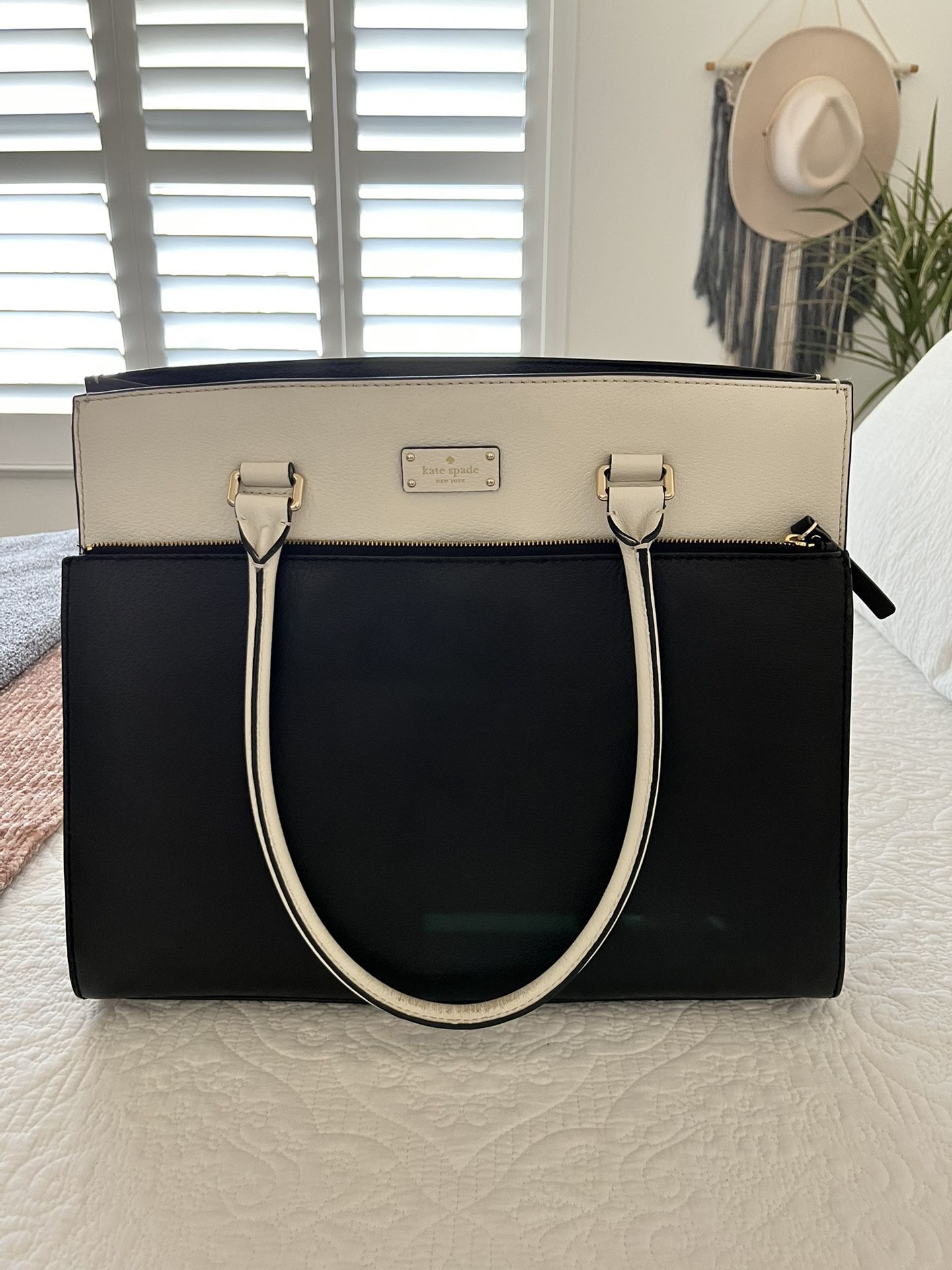 Large Kate Spade, Leather Tote