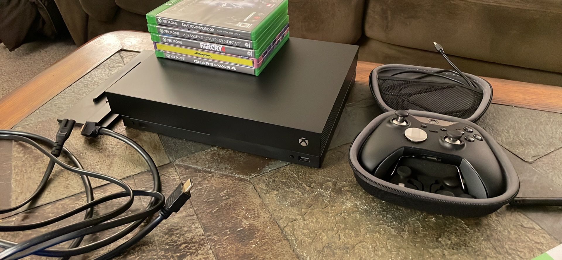 Xbox One X 1tb