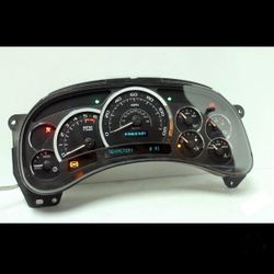 Escalade Cluster 