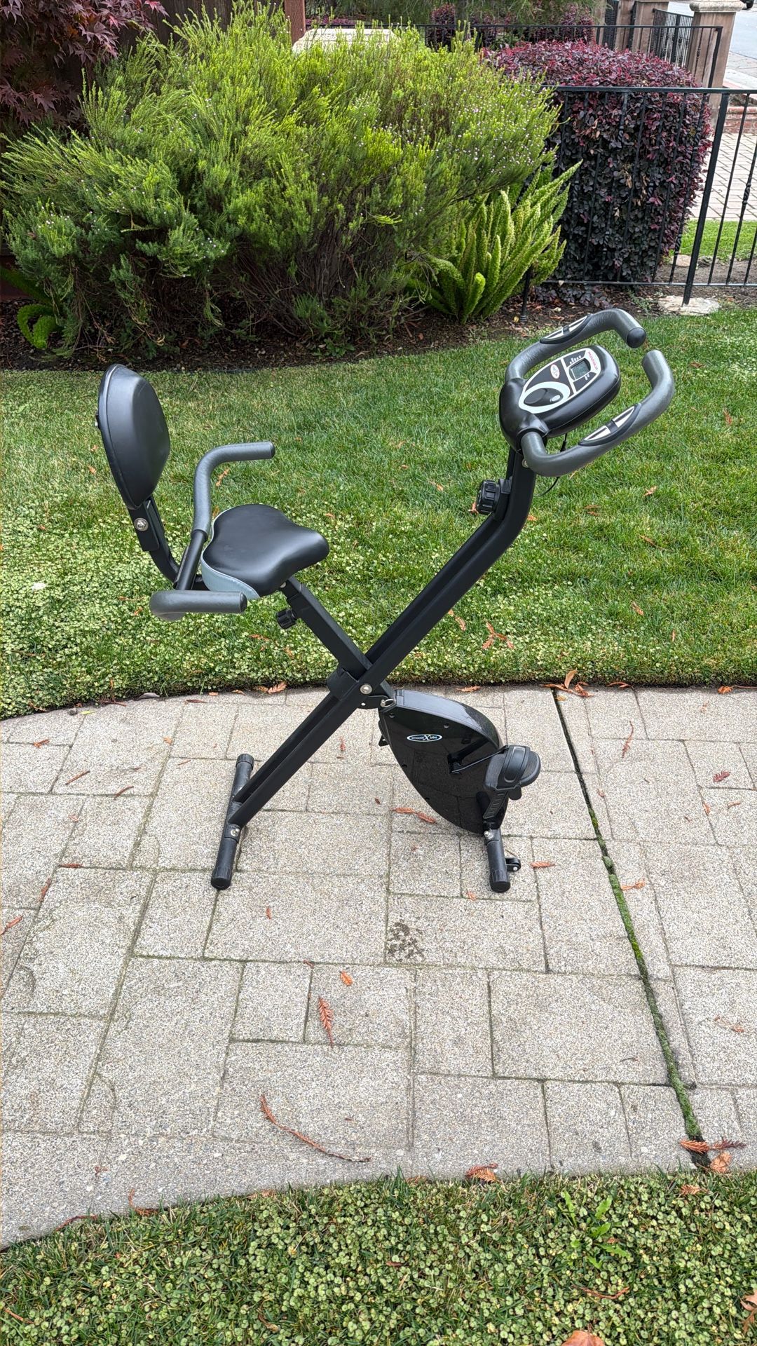 Exercise Bike (Collapsible)