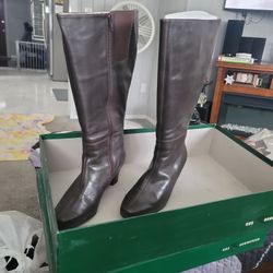 NEW Extra Large Calf Brown Boots By Ros R Hommerson