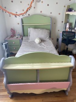 Kids Twin Bedroom Set