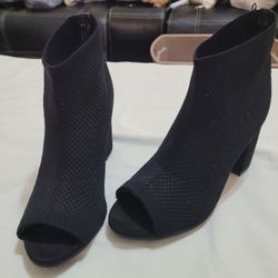 Women's Open Toe Booties  6.5