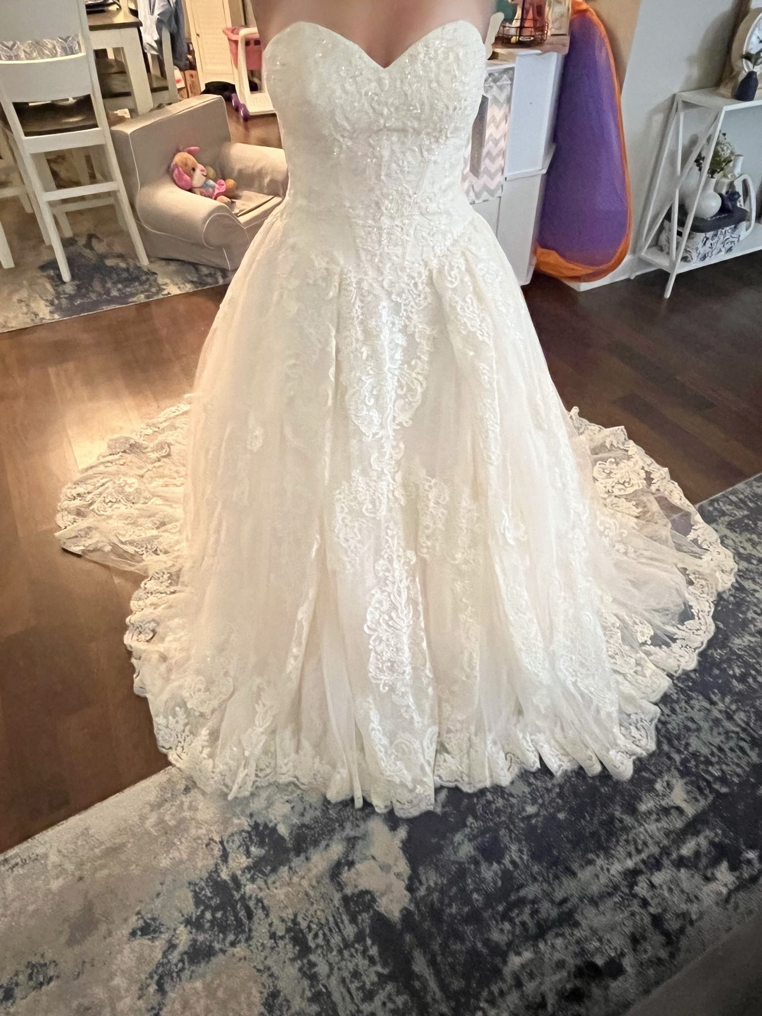 Oleg Cassini Wedding Dress