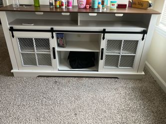 Farmhouse Tv Stand