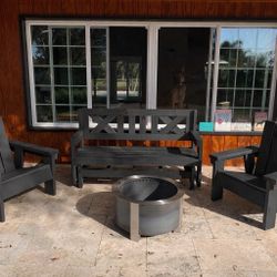 Outdoor Seating Bench And Chairs 