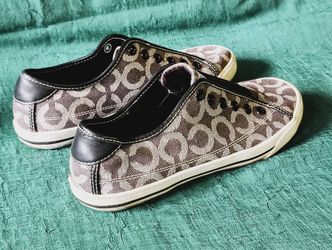 8B Slip On White Label Signature Classic Coach Two Tone Grey Canvas Sneakers