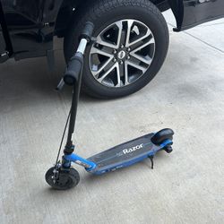 Razer E100 Scooter