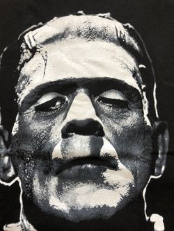 Halloween Monster T-Shirt Frankenstein size small