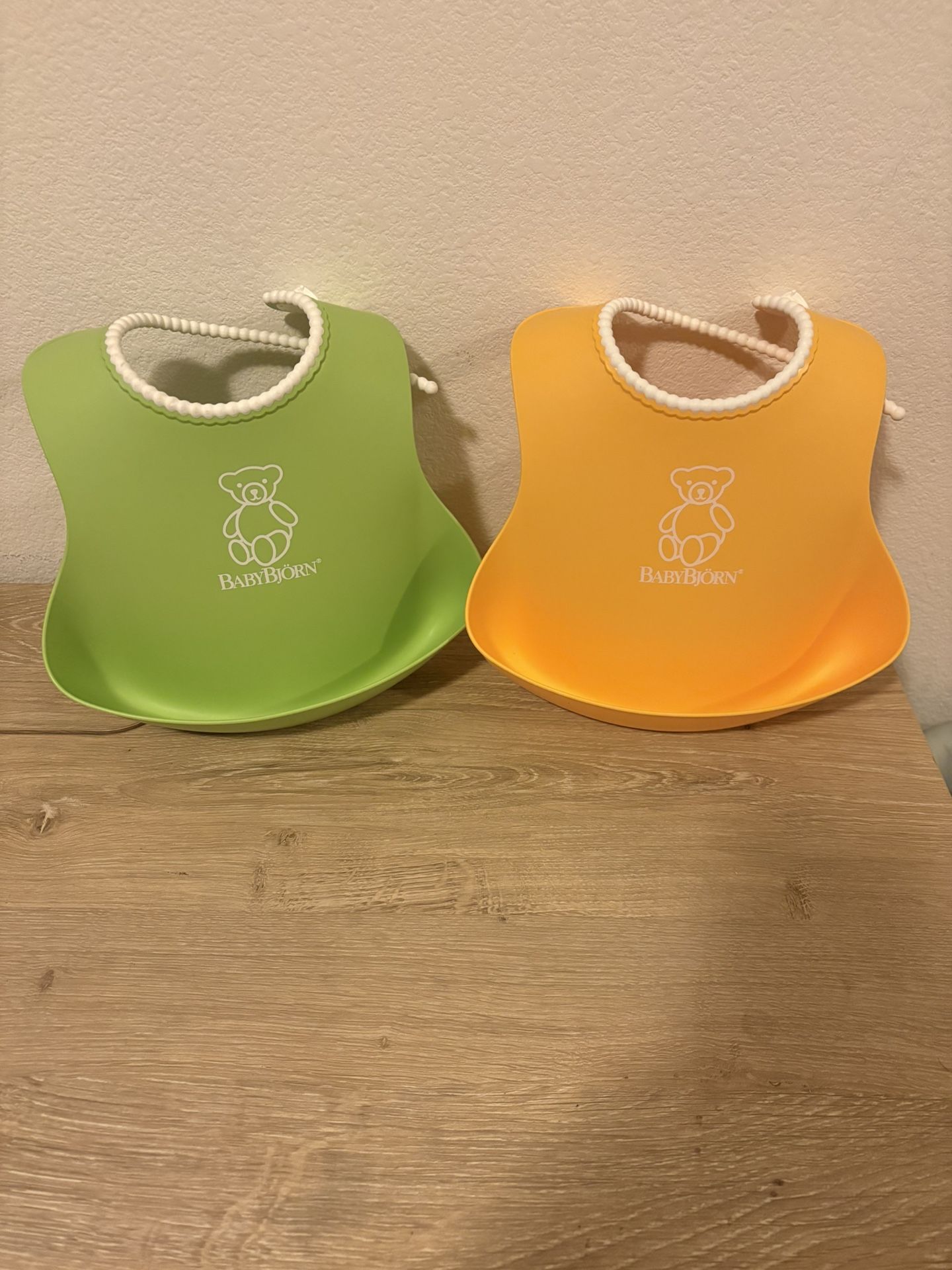 Set Of 2 Baby Bjorn Bibs New 