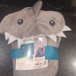 Shark Throw