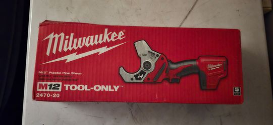 Milwaukee M12 Plastic Pipe Shear