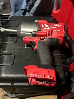 M18 FUEL 1/2” ONE KEY IMPACT WRENCH