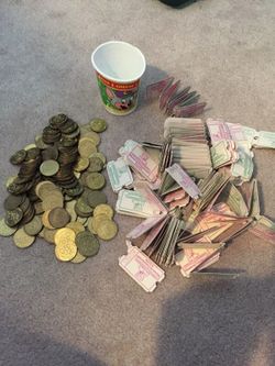 Chuck E Cheese Tokens & Tickets