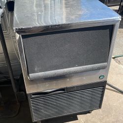 HOSHIZAKI ICE MAKER
