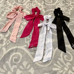 Alo Scrunchies