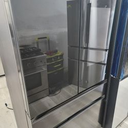 Samsung Bespoke 4 Door Refrigerator Gray Family hub