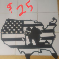 7 Metal Wall Decoration Military