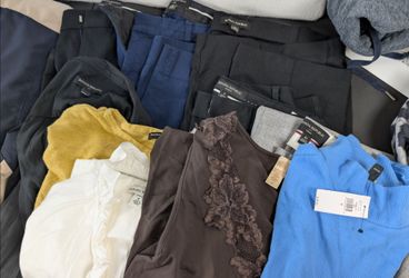 Millennial Reseller Starting Kit! - Banana Republic