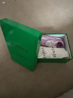 Bottega Veneta Sneakers in Box