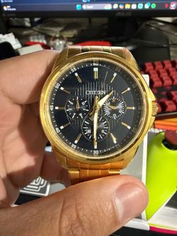 Citizen Mens Gold-Tone Stainless Steel Watch