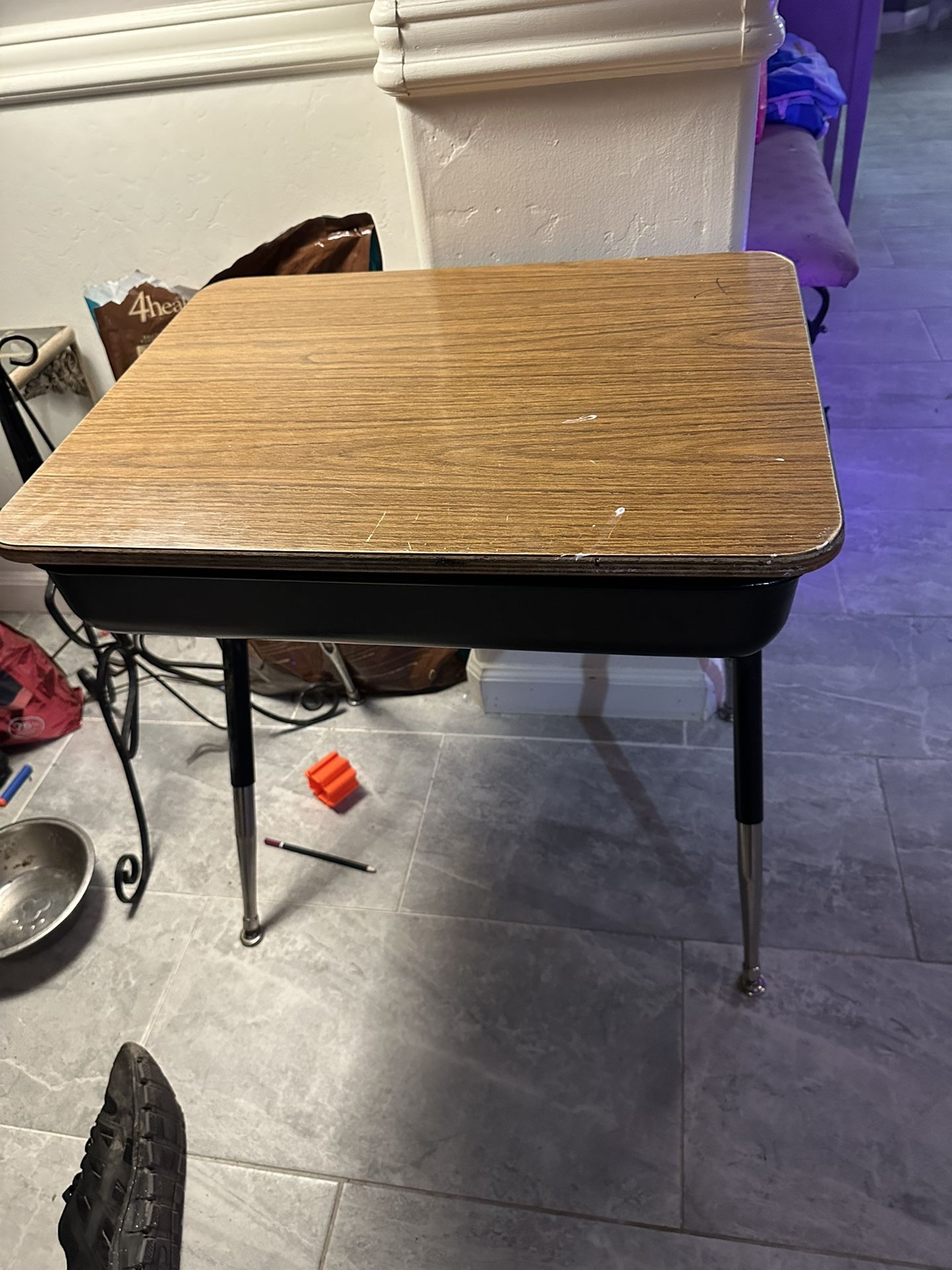 Kids School Desk 