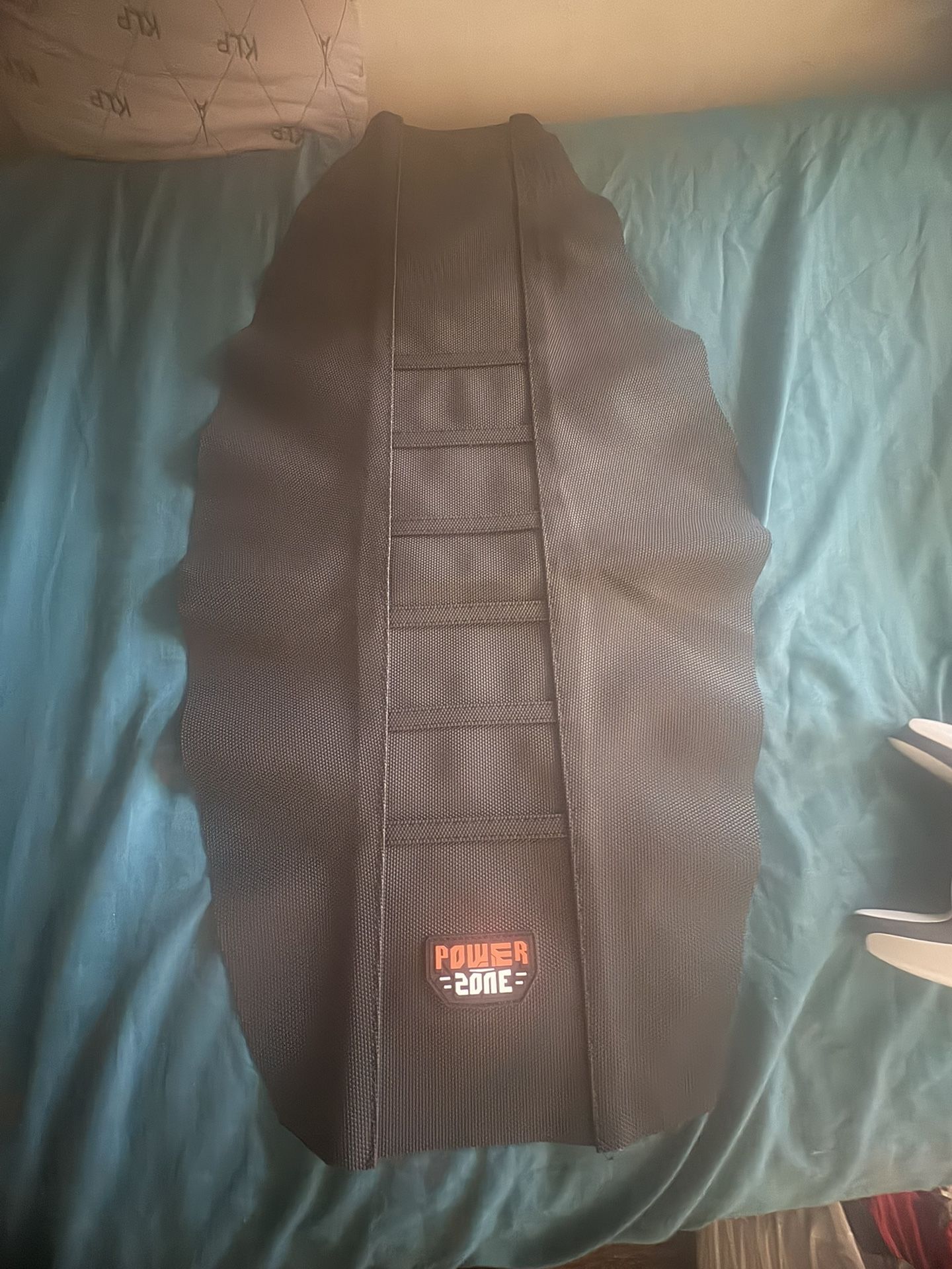 Power Zone Seat Cover 