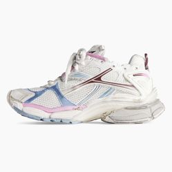 NEW Balenciaga Women’s Sneakers 39EU 