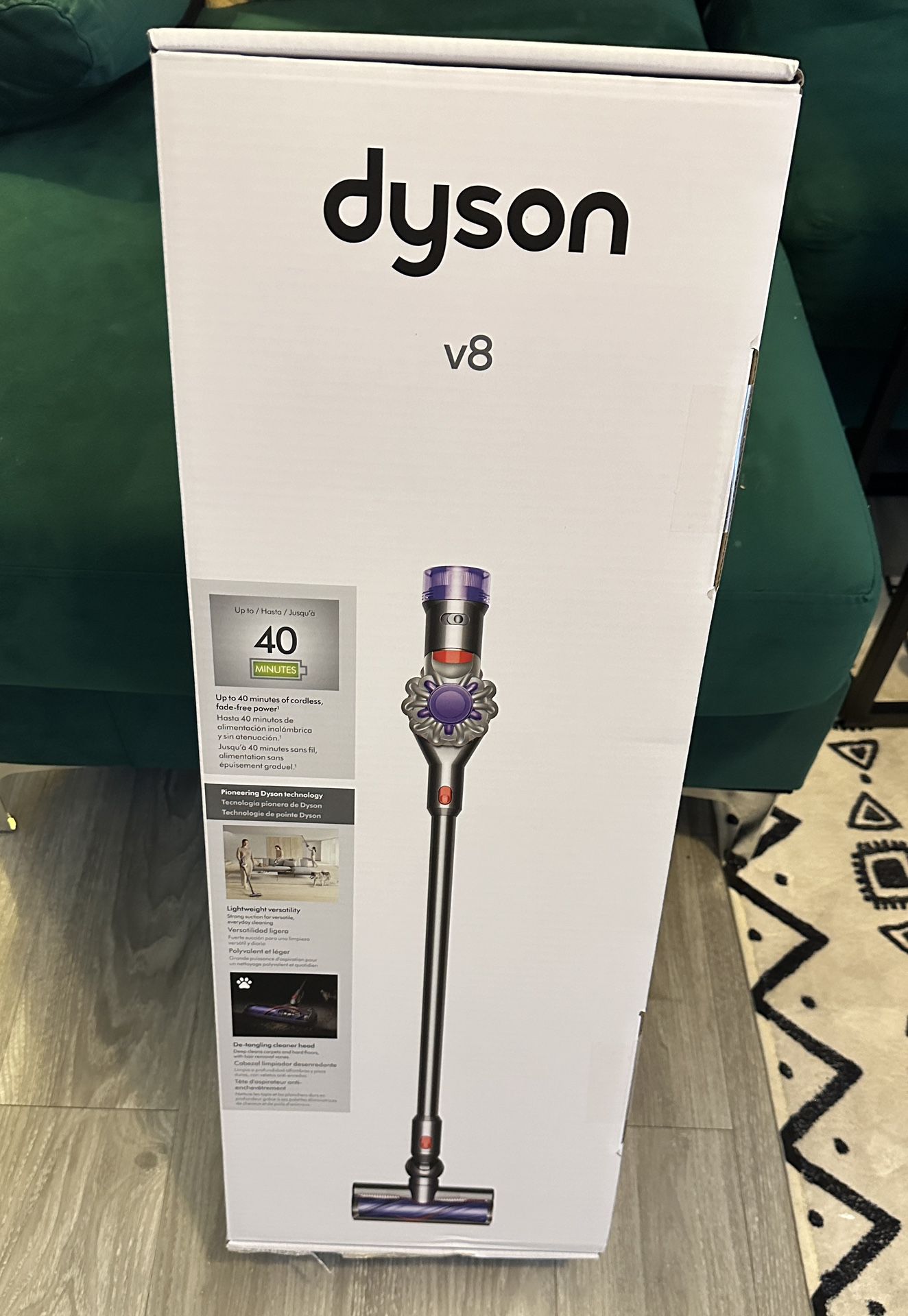 Dyson V8 Vacuum  ****Brand New