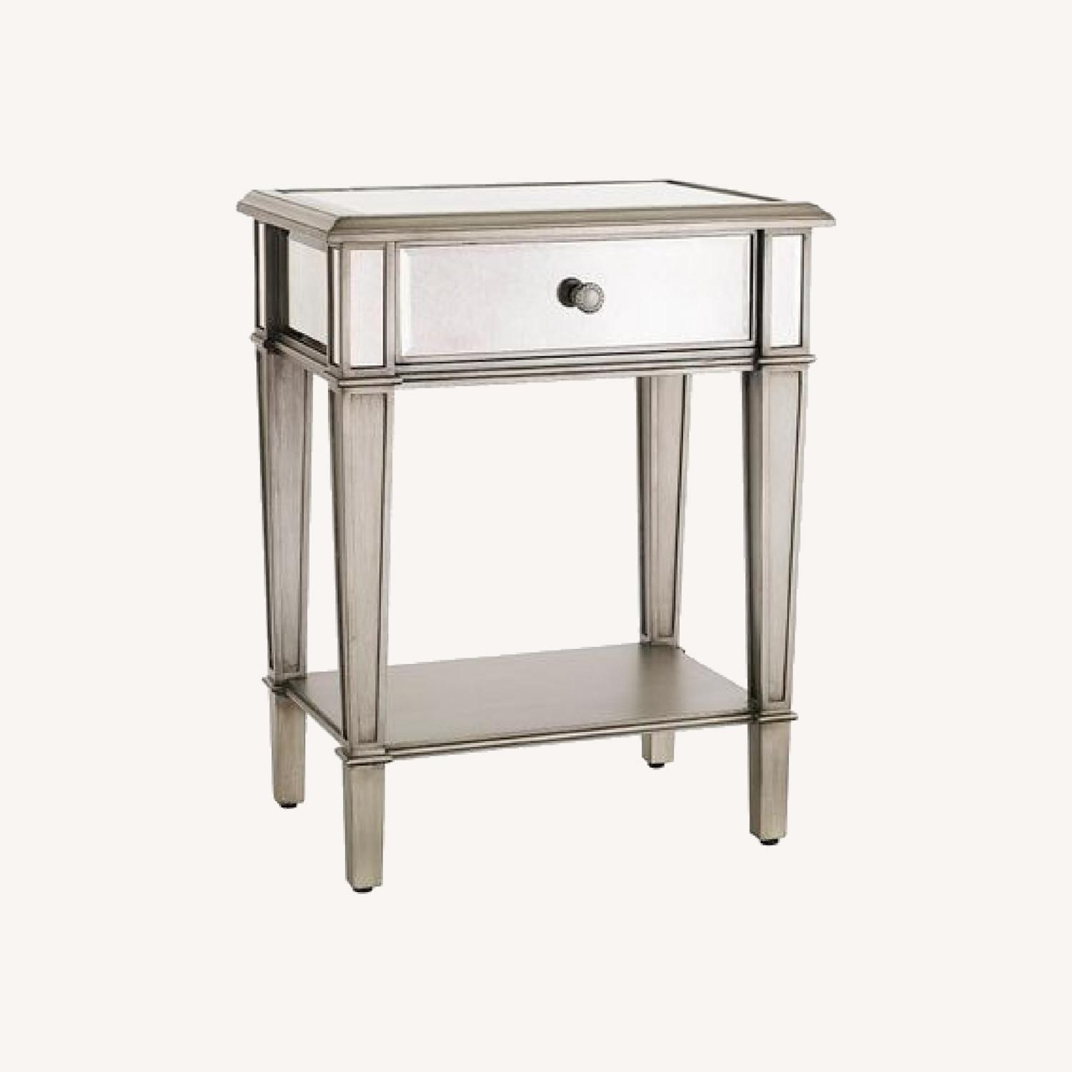 2 Mirrored Nightstands