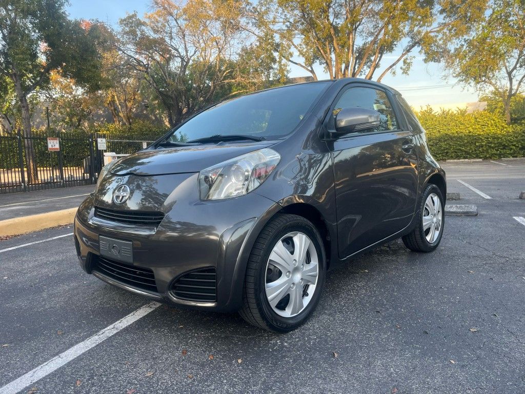 2014 SCION IQ
