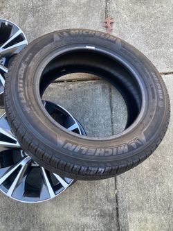 Toyota highlander rims and tires brand new