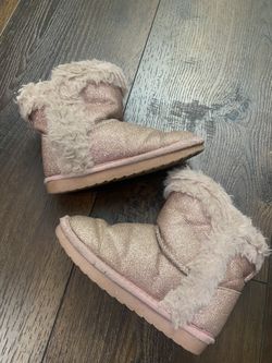 Girls pink glitter boots size 11 toddler