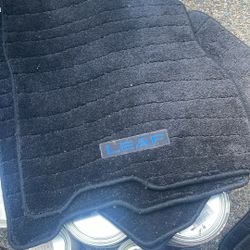 Nissan Leaf Car Mats Like New