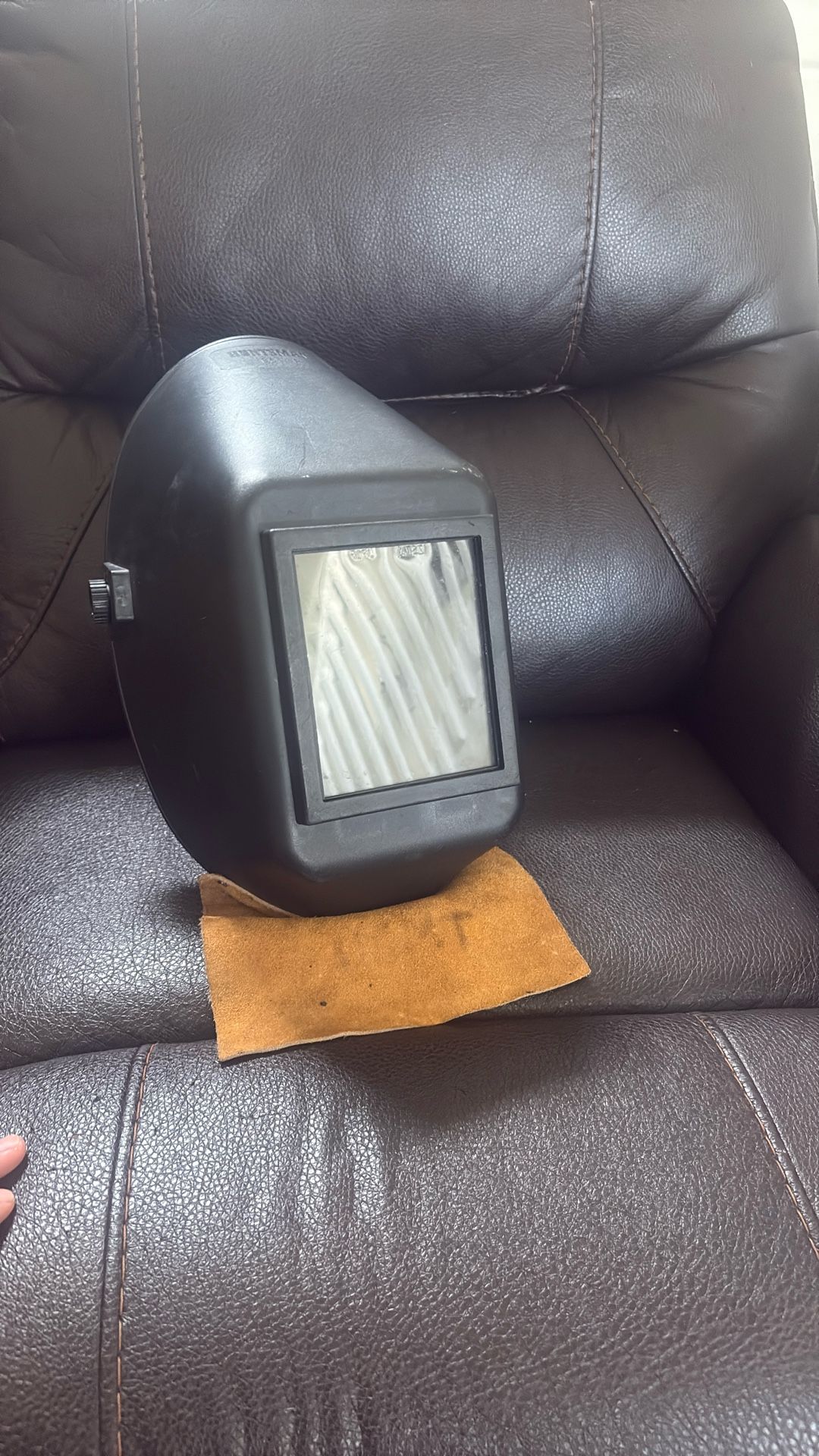 Huntsman 951P Fixed Shade