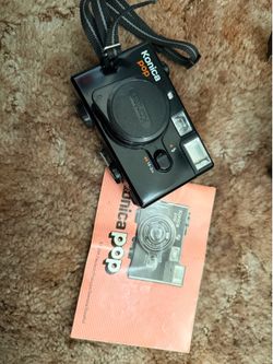 Vintage Konica pop film camera