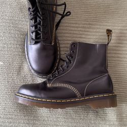 Women’s Doc Martens