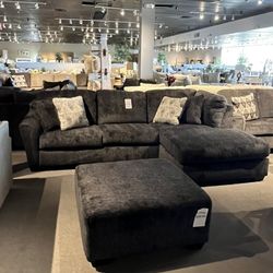 Grey 2pc Chaise sectional couch
