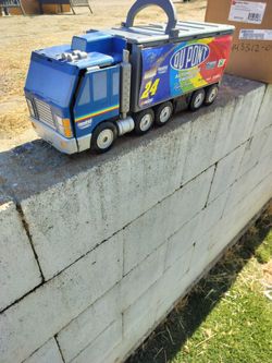 Vintage tonka trucks