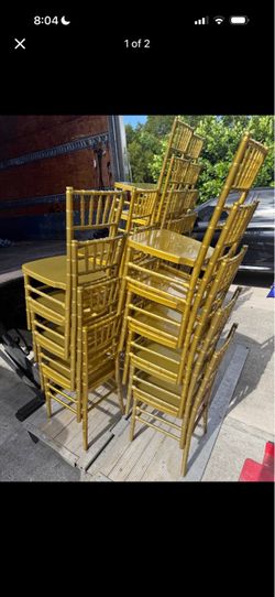 Charavi chairs r,e,n,t