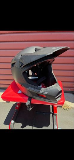 Bell Sanction 2 DLX MIPS Helmet, Gold Bike Pedals, Duratech Bike Tool Kit