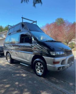 1999 Mitsubishi deluca · Space Gear Chamonix Package