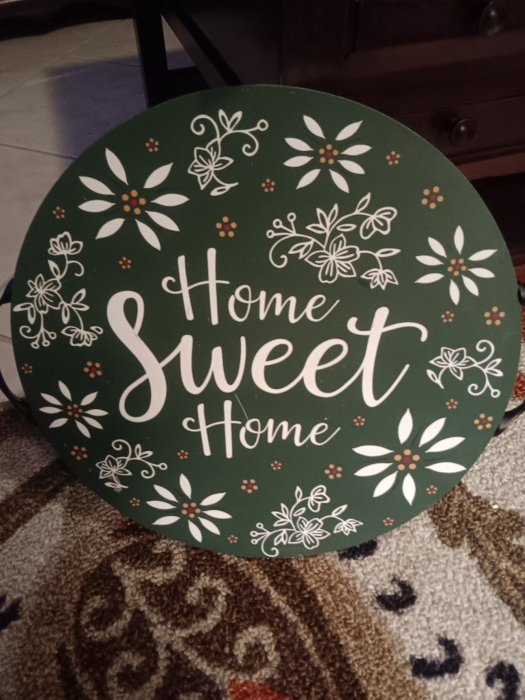 Home Sweet Home Plaque