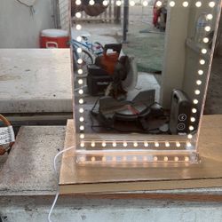 Vanity Mirro