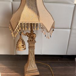 Table lamp