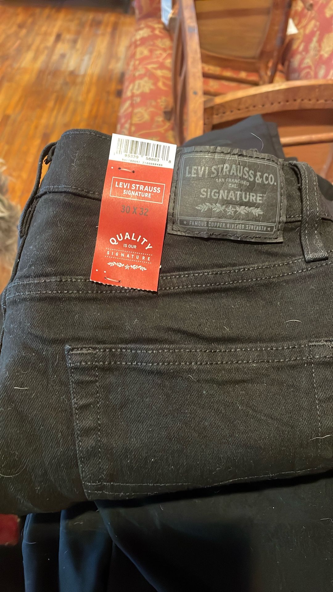 Levis Strauss Signature Men’s Jeans