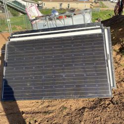 Tengo Estos Panel Solares  55 Cada Uno 
